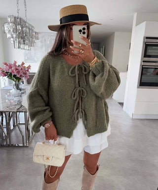 Bows For Days Cardigan | Beige