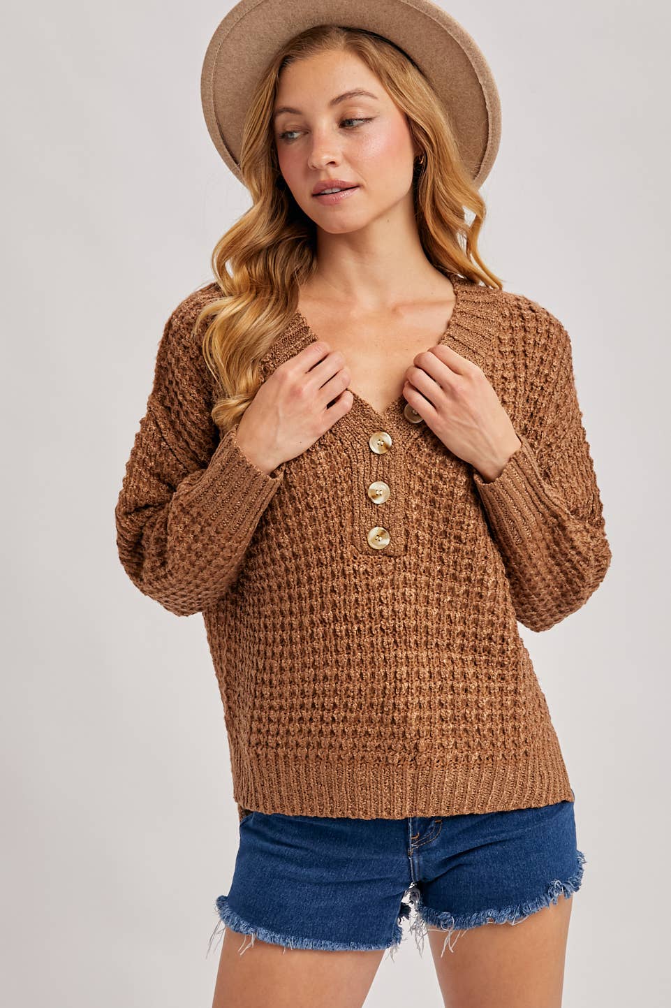 Thalia Thermal Henley | Mocha