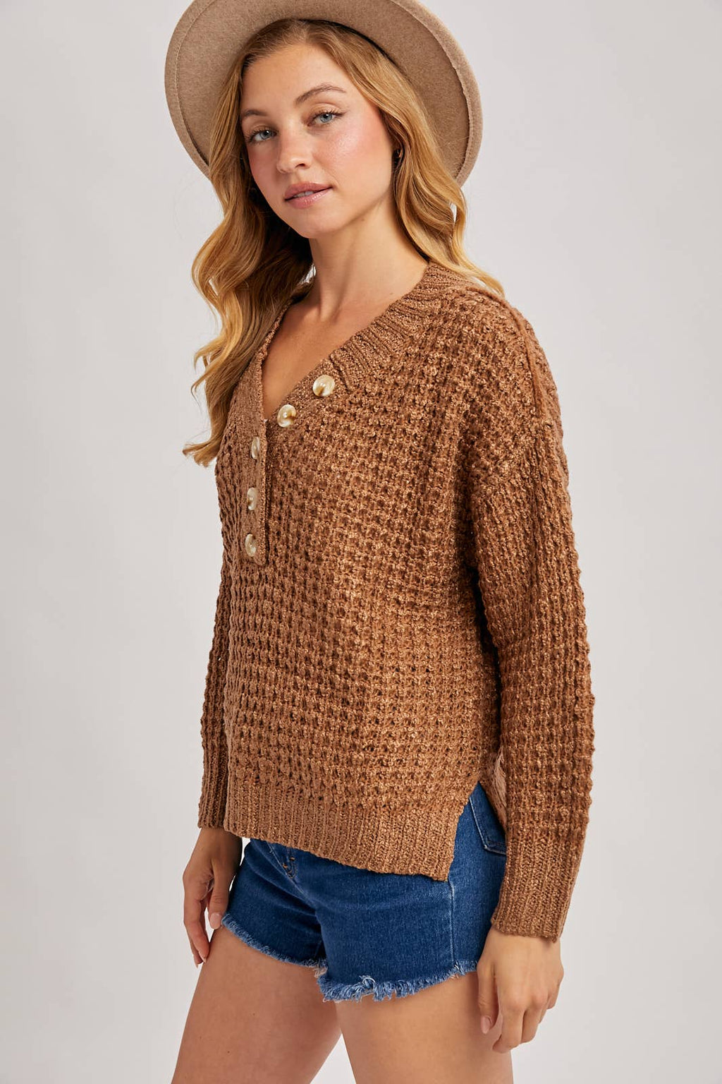 Thalia Thermal Henley | Mocha