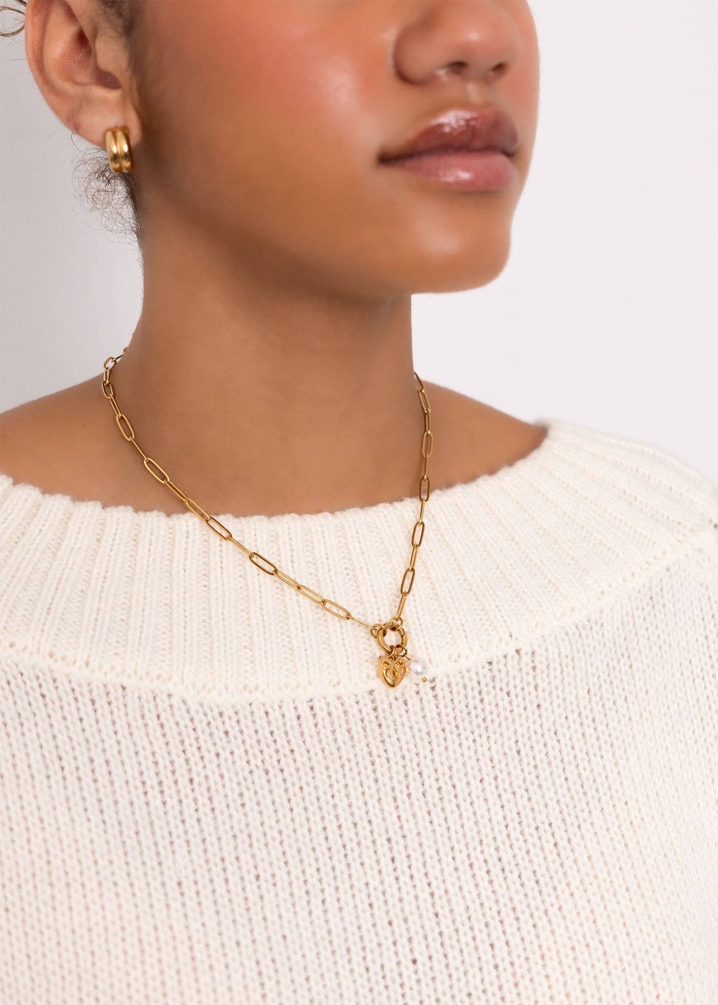 Bow Charm Holder Necklace Gift Set | 18K Gold Stainless Steel