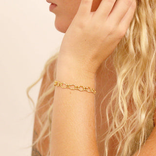 Hammered Oval Chain Bracelet | 18K Gold PVD Stainless Steel