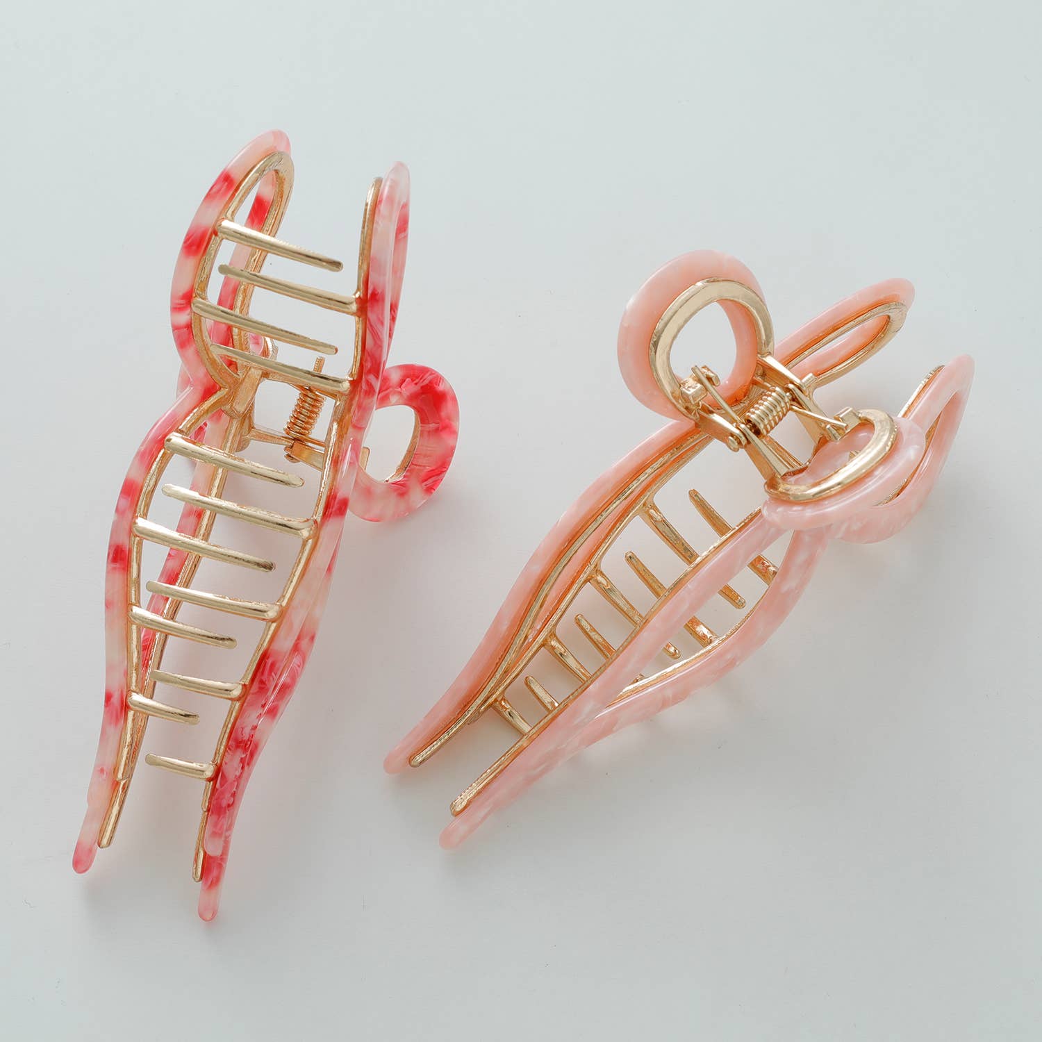 Sabrina Rosé | Large Ribbon Metal Bow Claw Clip