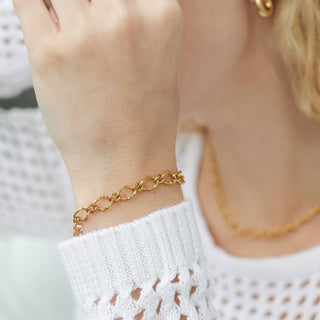 Hammered Oval Chain Bracelet | 18K Gold PVD Stainless Steel