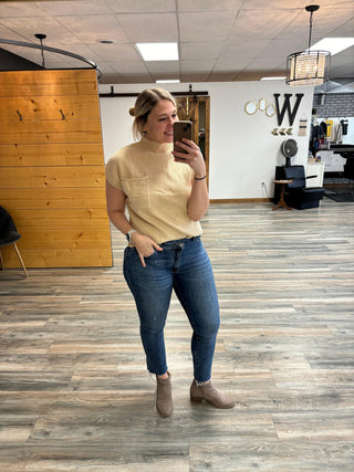 Melissa Ribbed Top w/ Pocket