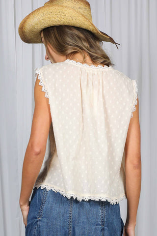 Lexie Lace Edge Swiss Dot Top | Red