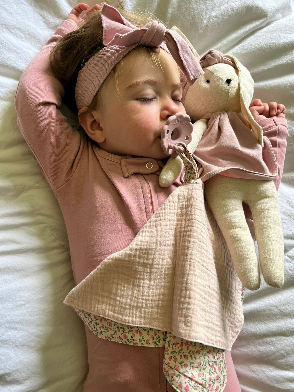 Pacifier Set Flower | Blush + Pink