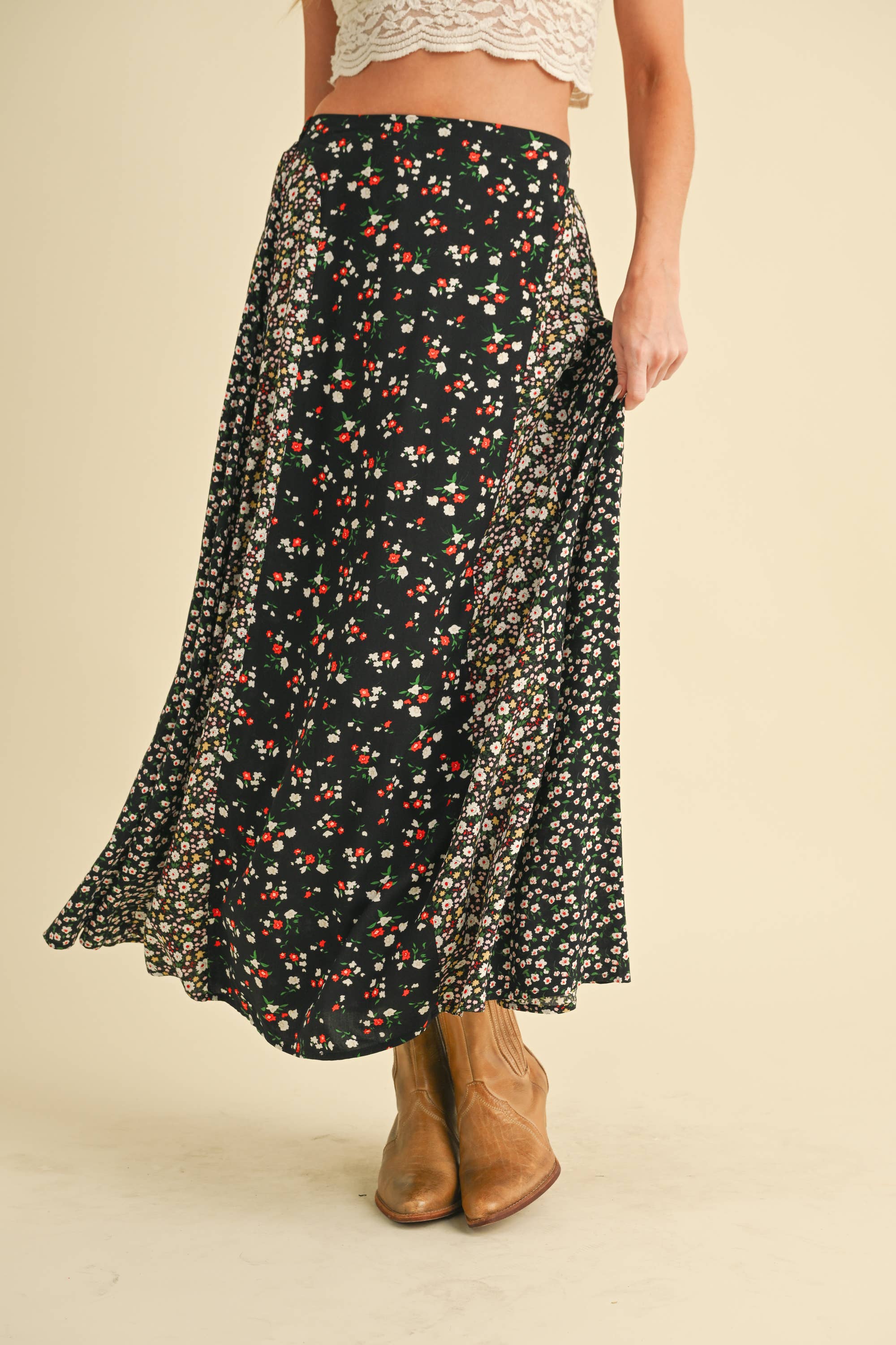 Melanie Skirt | Black Floral