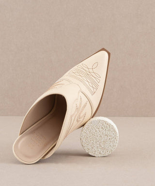The Kiara Off White | Western Inspired Heeled Mule