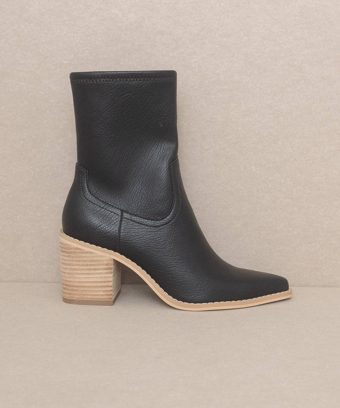 The Vienna Black | Sleek Ankle Hugging Bootie