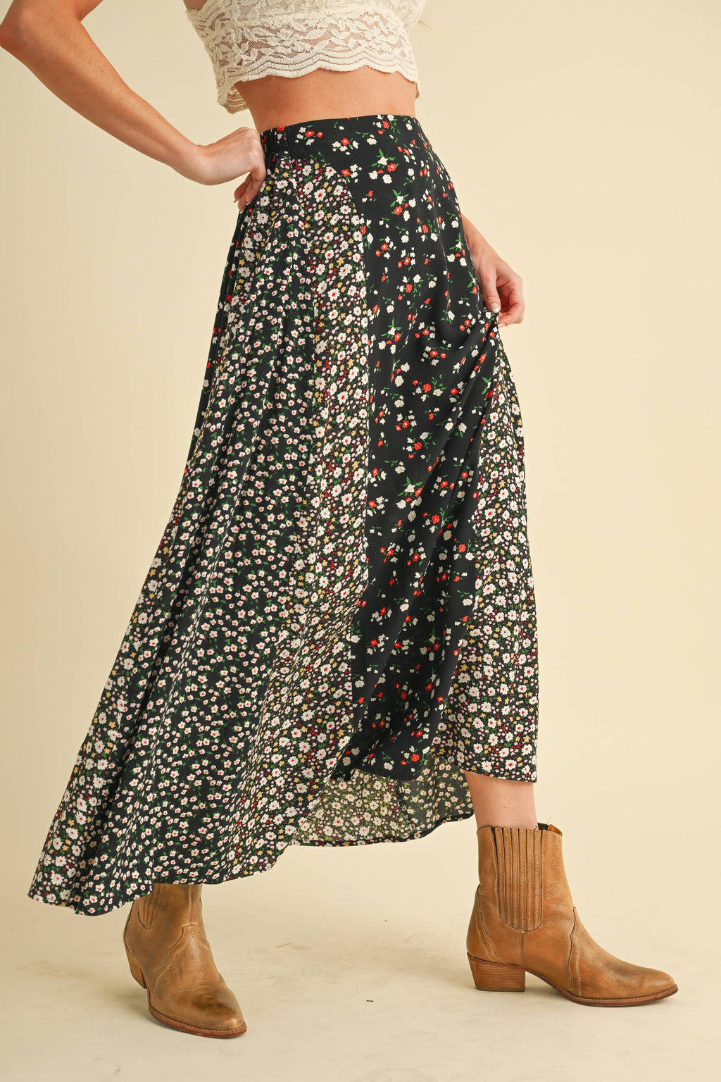 Melanie Skirt | Black Floral