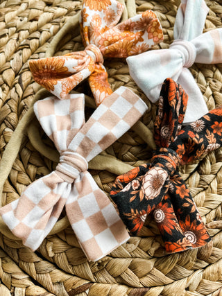 Simple Baby Bow Headbands | Black Floral
